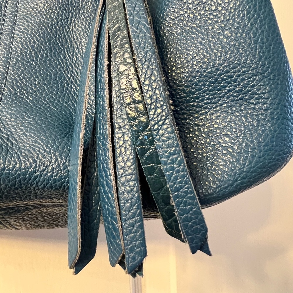 Brighton teal leather hobo shoulder bag with tassel pull - Picture 4 of 13